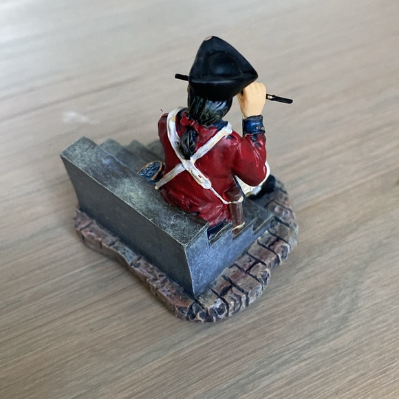 Williamsburg Seated Fifer - Lang and Wise - Picture 8 of 10